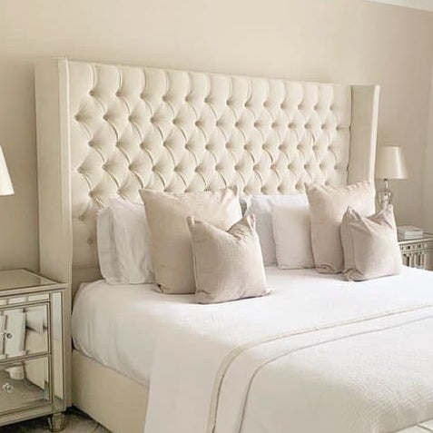 Empress upholstered bed with Gaslift