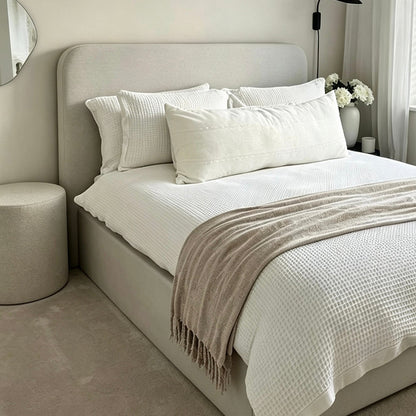 Colardo upholstered bed